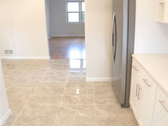 3rd image of 2221 4th St