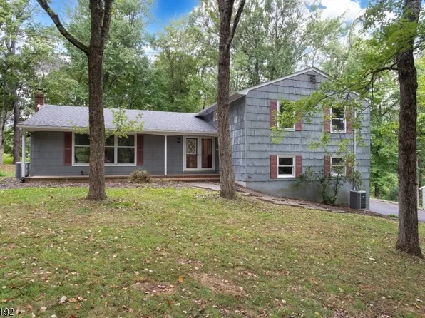 200 Hockenbury Rd, Hillsborough Twp., NJ 08844