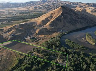 8735 Lagoon Ln, Emmett, ID 83617