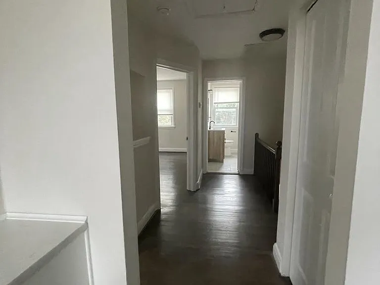 922 Dartmouth Rd — Photo 6