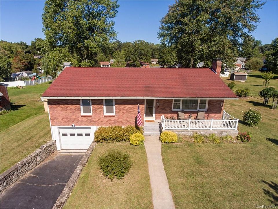 1st image of 76 Blooming Grove Tpke
