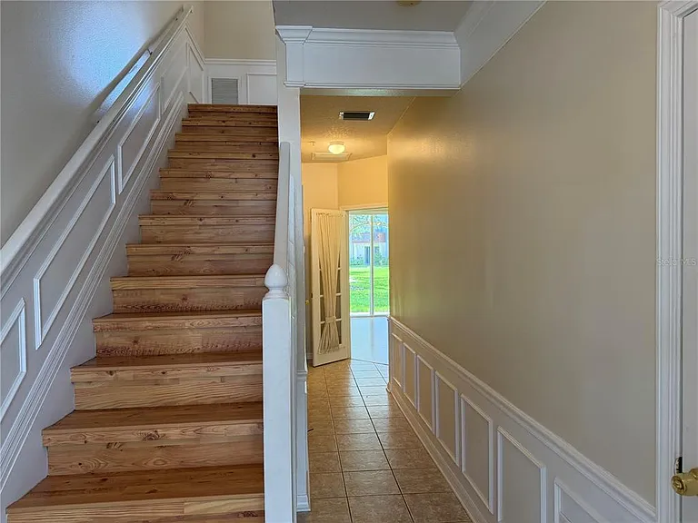 3146 Bayshore Oaks Dr — Photo 2