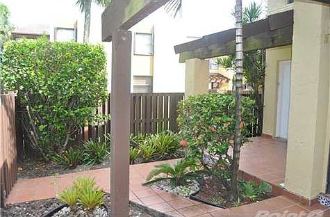 3rd image of 10020 NW 9th Street Cir APT 104