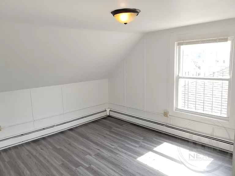 10-12 Bettez St — Photo 4