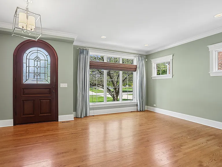 737 S Swain Ave — Photo 23