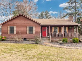 10322 Crestshire Rd, Charlotte, NC 28227