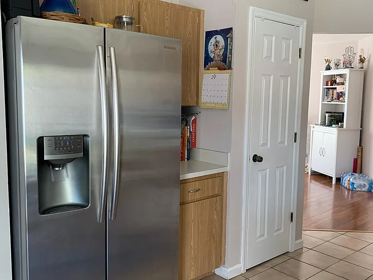 1613 Loghill Pl — Photo 9