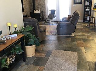 1472 N Apple Blossom Ln, Apple Valley, UT 84737