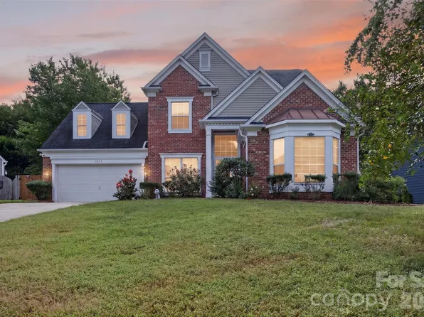 11325 Longhedge Ln, Charlotte, NC 28273