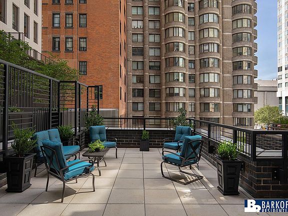2nd image of 62 W 62nd St APT 3G