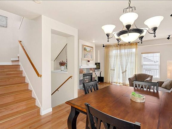 3rd image of 8832 Redmond Woodinville Rd NE #B2