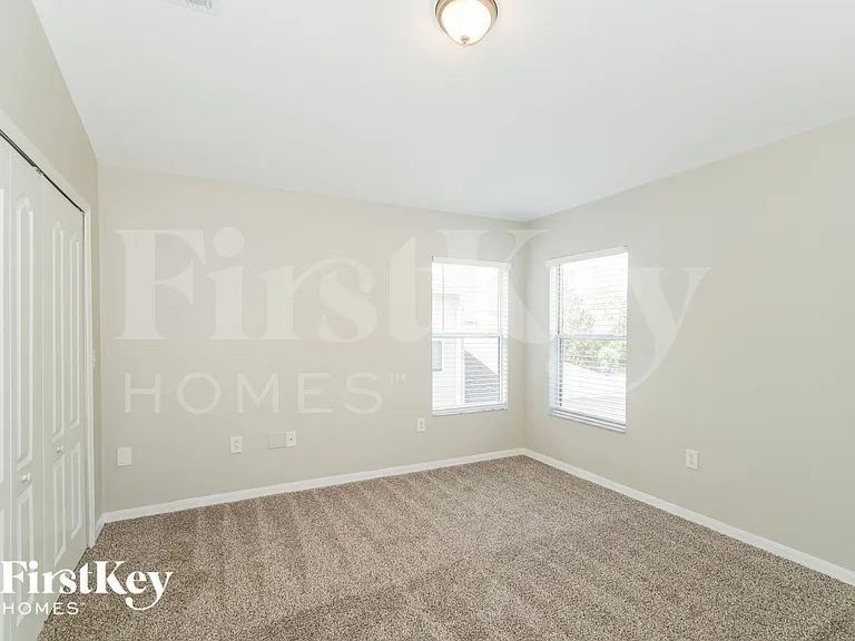 10108 Perthshire Cir — Photo 13