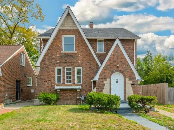 16862 Sorrento St, Detroit, MI 48235