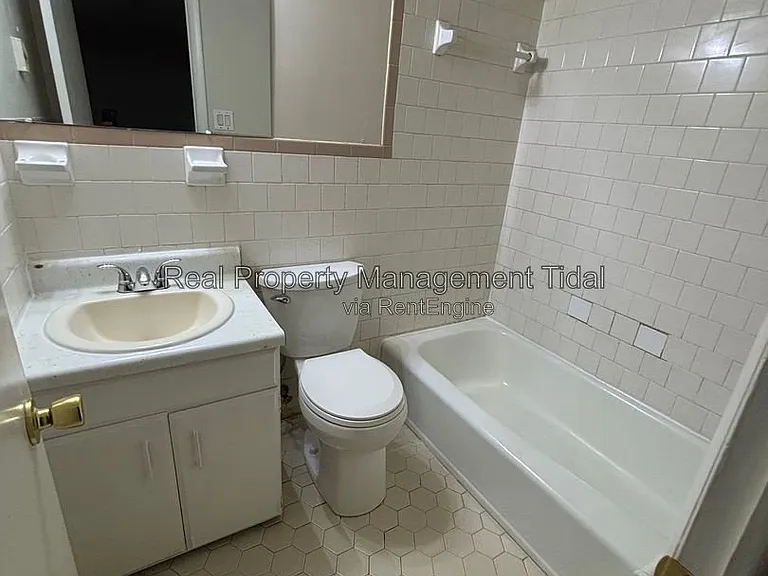 5667 Brickell Rd #20 — Photo 14