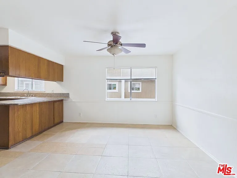 1937 Glenoaks Blvd #150 — Photo 4