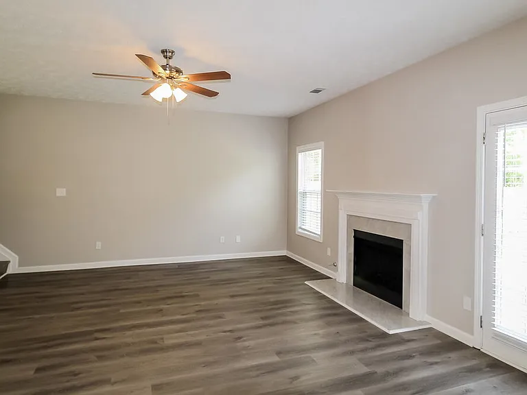 2530 Cordillo Dr — Photo 5