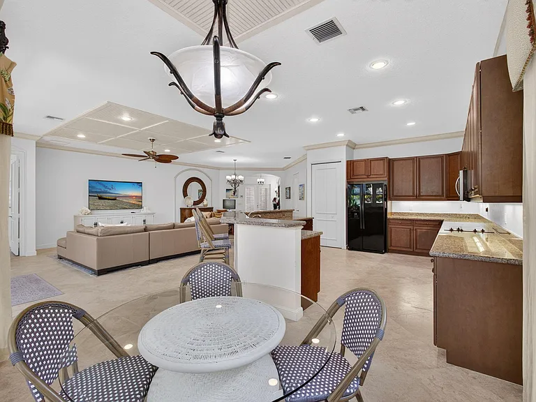 11558 Villa Vasari Dr — Photo 21