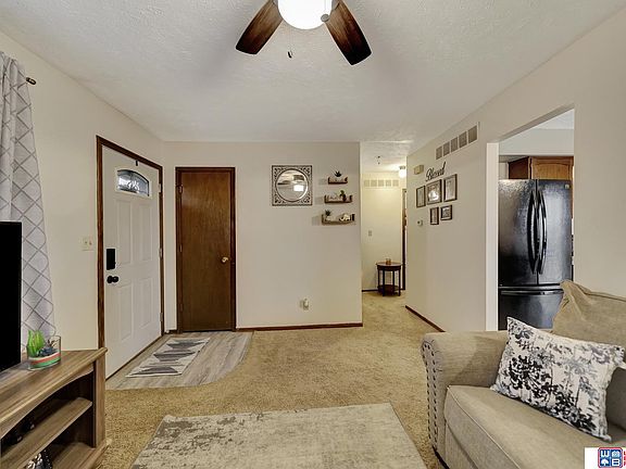 4th image of 2710 NW 49th St