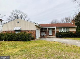 41 W Mill Rd, Maple Shade, NJ 08052