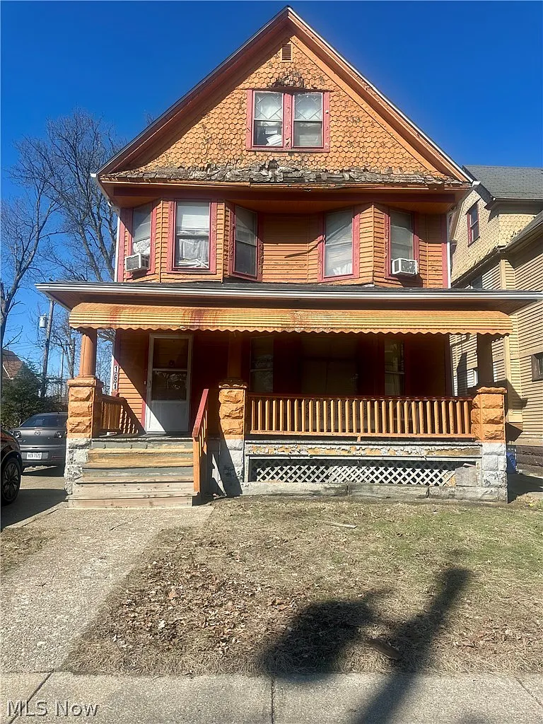 10601 Everton Ave photo 1
