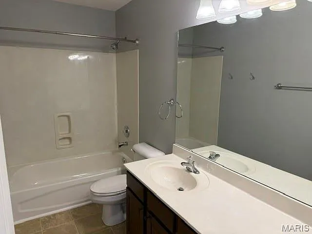 1205 Simeon Dr — Photo 21