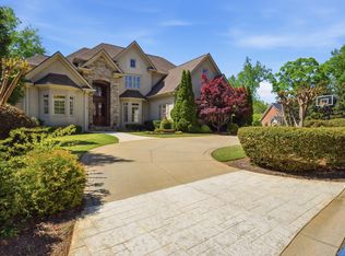 9 Collins Crest Ct, Greenville, SC 29607