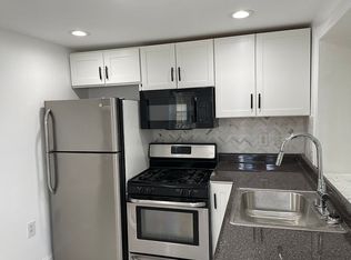 5621 Arlington St, Philadelphia, PA