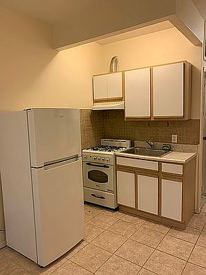 1st image of 26-18 Hoyt Ave S #1B
