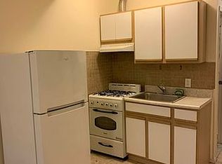 26-18 Hoyt Ave S #1B, Astoria, NY 11102