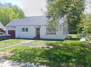 37 Western Ave, Fairfield, ME 04937