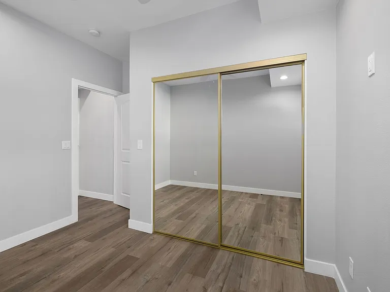 7915 Milton Avenue — Photo 13