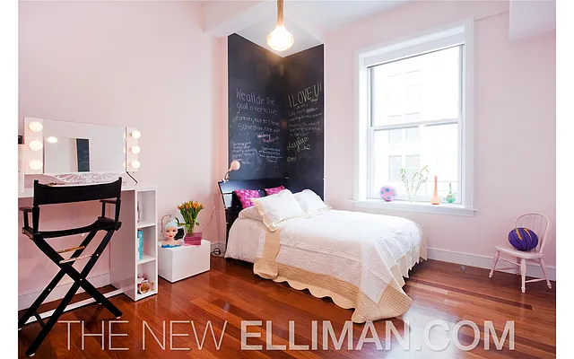 Sold by Douglas Elliman | media 18