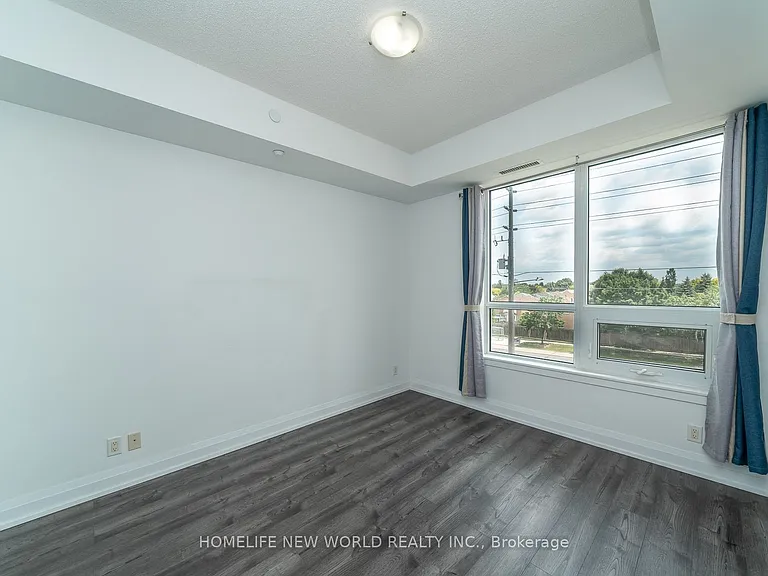 7900 Bathurst St #318 — Photo 13