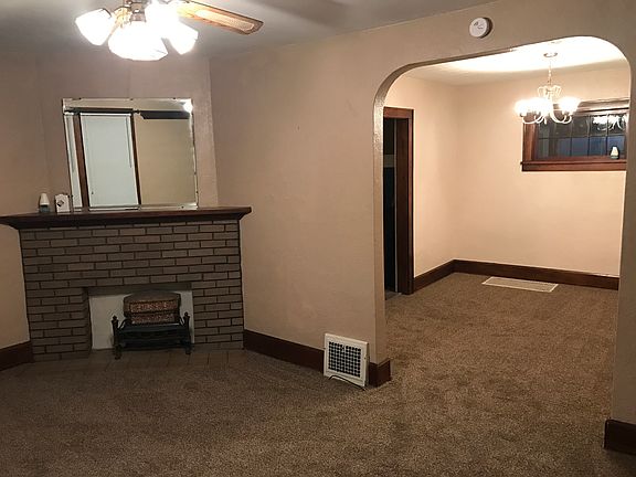 5th image of 2709 Shorb Ave NW