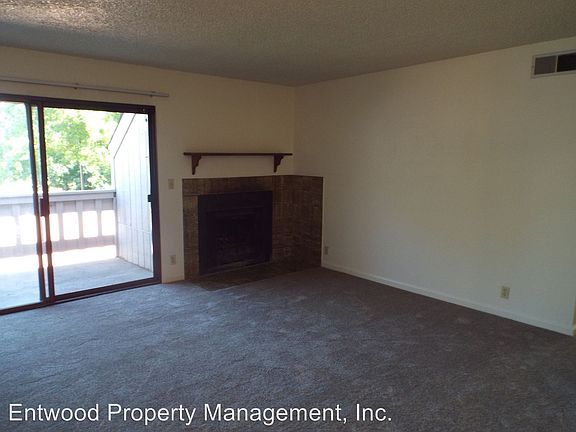 3rd image of 2220 Notre Dame Blvd APT 5