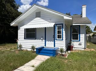 608 Ridge Pl, Tavares, FL 32778