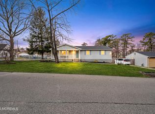 1301 Oakdale Street, Toms River, NJ 08757