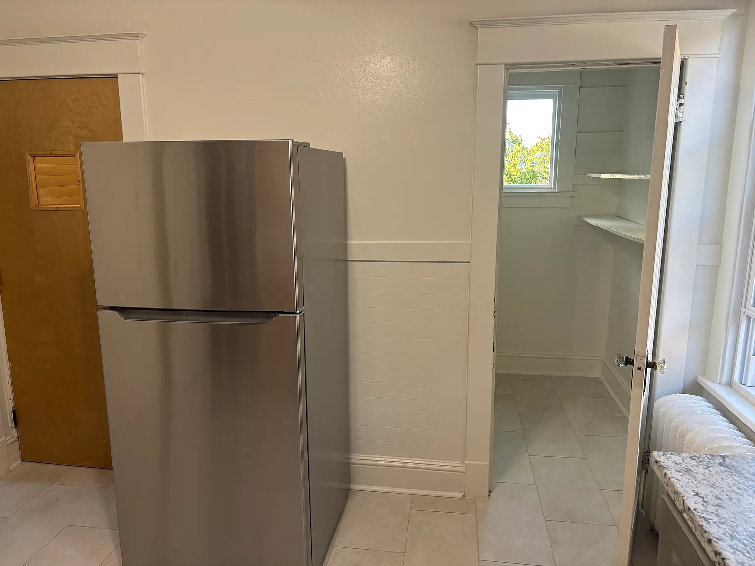 3 bed, 1100 sqft, $1,750 — Photo 4
