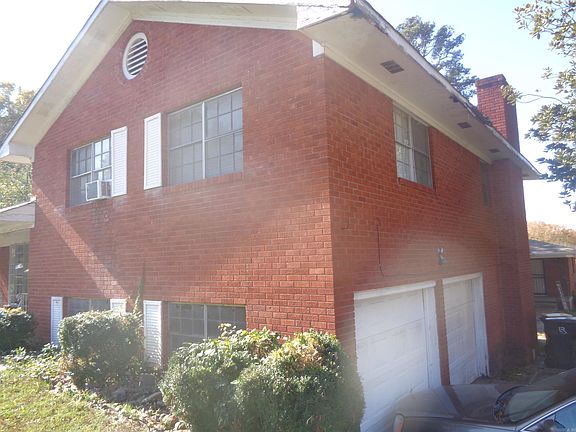 5th image of 1800 S Monroe St