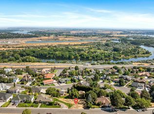 260 Rockwood Dr, Richland, WA 99352