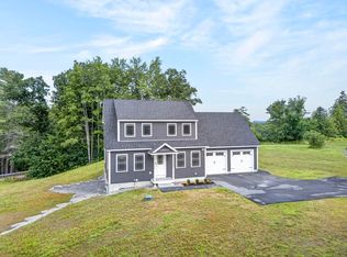20 Woodbury Ln, Boscawen, NH 03303
