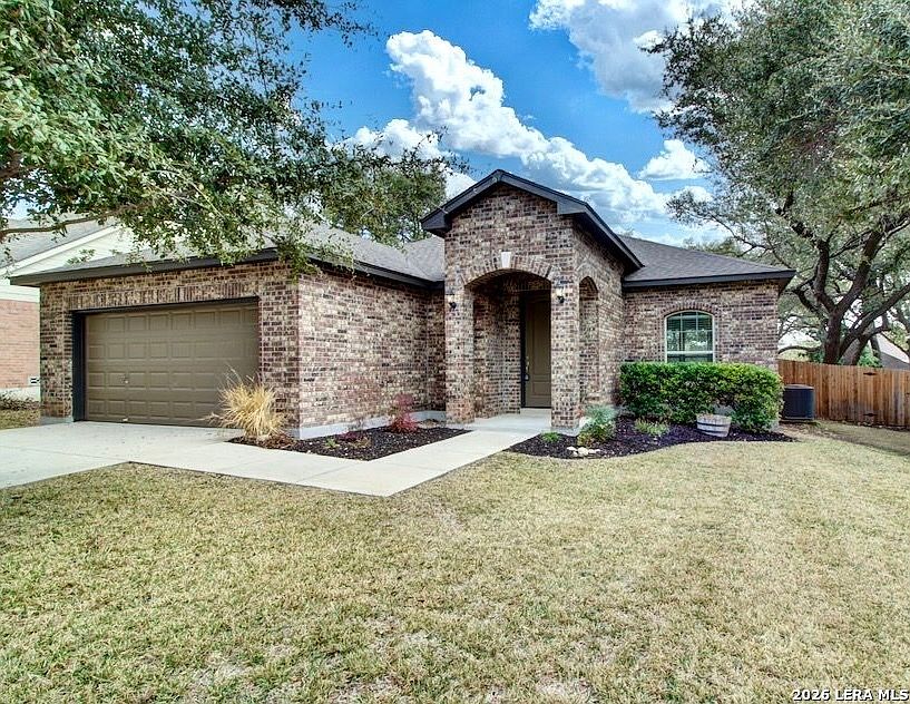 1st image of 10826 Belle Vere