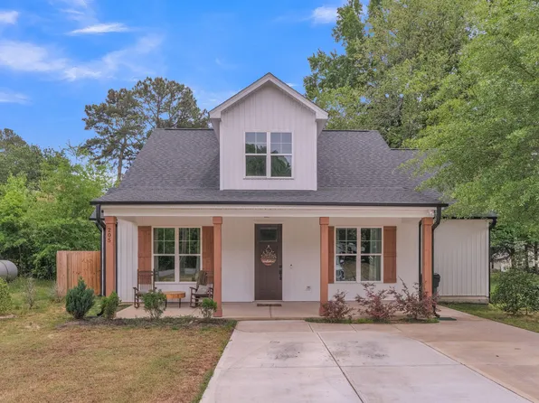 205 Rogers Ave, Creedmoor, NC 27522