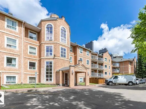 9010 106th Ave NW #108, Edmonton, AB T5H 4K3