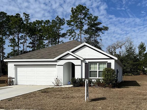 2nd image of 134 Hickory Course Trail