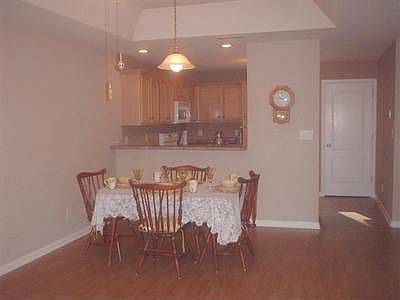 4th image of 102 Colson Village Ct