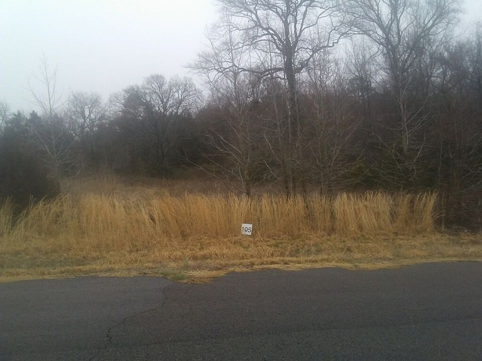 1st image of 584 Stoneridge Cir