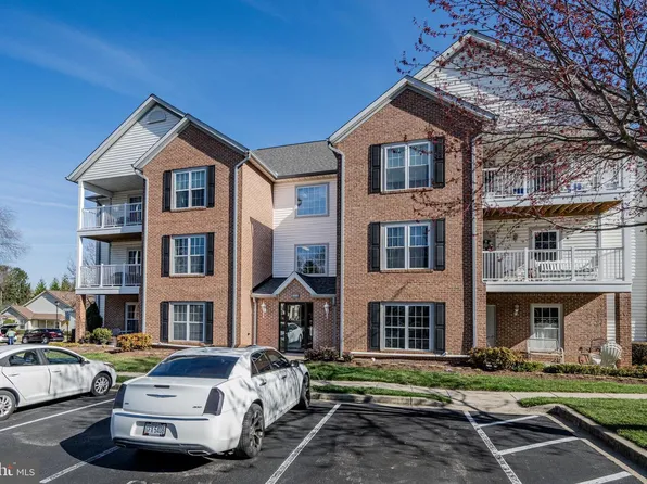 2001 Rudy Serra Dr Unit 1B, Sykesville, MD 21784
