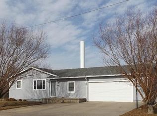 600 Jake St, Holcomb, KS 67851