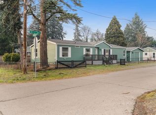 365 SW 7th Ave, Mill City, OR 97360